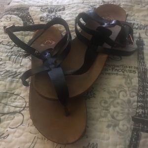 NWOT Roxy sandals